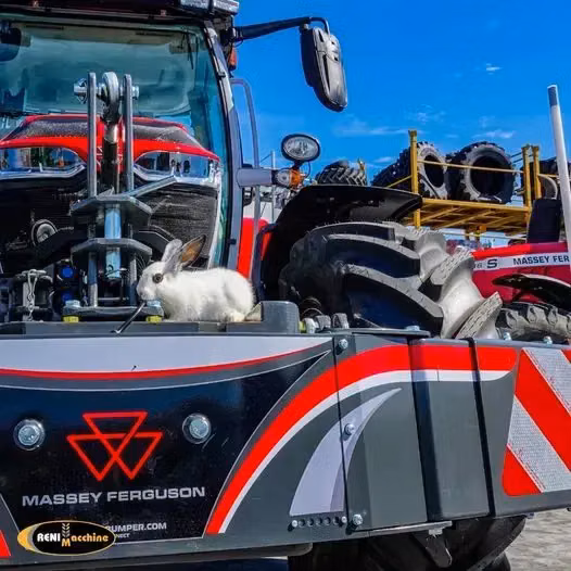 Massey Ferguson — TractorBumper