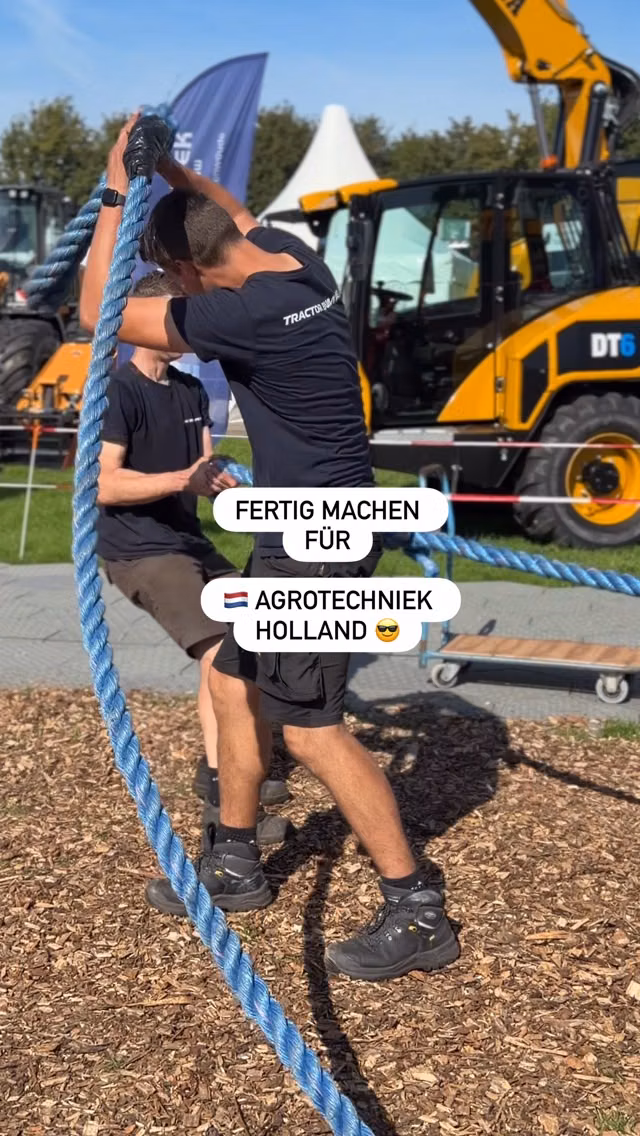 Wir haben richtig Bock 😎👍
🇳🇱@agrotechniekholland
⚡ Tattoo-Shop , Wähle deine 🚜Marke!
💪 Tauziehen
👀 NEU: AIR (Kompressor) + E-Power (Akku) Bumper.
☕🥤
#landtechnik #agrartechnik #lohner #lohnunternehmen #maisernte aus Leidenschaft Fendt John Deere Frontgewicht Agribumper Ernte Maïs