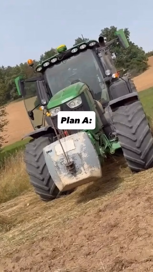 Plan 𝑩👇:
❶ 𝑩reitebeleuchtung
❷ 𝑩esser geschützt
❸ 𝑩ox
❹ 𝑩esser berücksichtigt durch 🚗🏍️
❺ 𝑩lickfang
@jp_landmaschinen
Video: Vaclav Balog
#deerepower #johndeere🚜 #agrartechnik #landtechnik #lohner Lohnunternehmen Agrarservice Traktor Frontgewicht Agrar Maisernte Mais Häckseln Landwirt