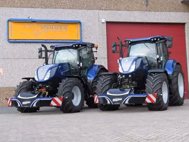 New Holland — TractorBumper