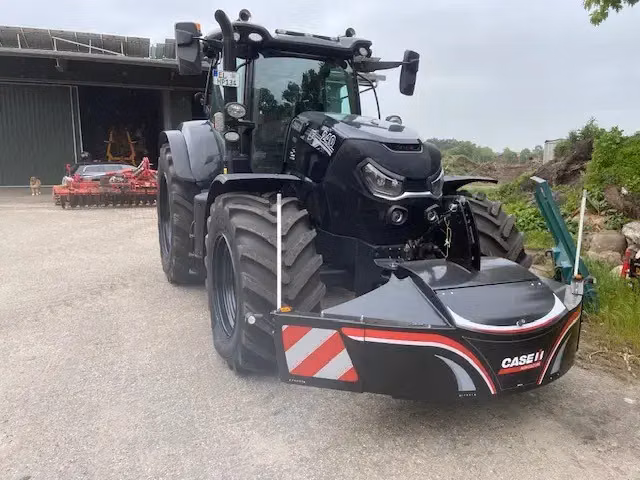 Case IH — TractorBumper