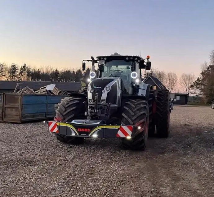Claas — TractorBumper