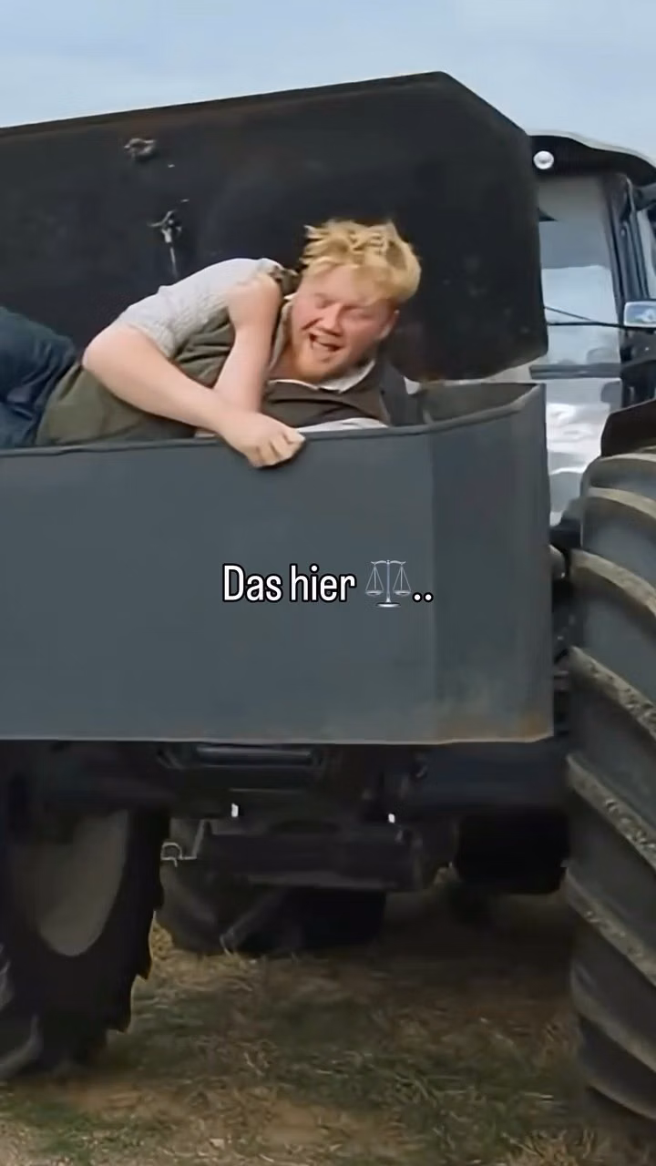 🔥Das sind wir:✔️Breite klar erkennbar ✔️Frontschutz ✔️Kabine frei 🔧✔️Kompaktes Frontgewicht ✔️Passt optisch ✔️schnell an- und abkuppeln.
🔧Konfiguriere deinen idealen Bumper.
Link in der Bio zu unserem Konfigurator.
#agrartechnik #lohner #agrartechnik #lohnunternehmen #maisernte Landwirt Landwirtschaft Erdbau Agritechnica Traktor Frontbox Agribumper Bauern Landjugend Maishäckseln Mais Ernte