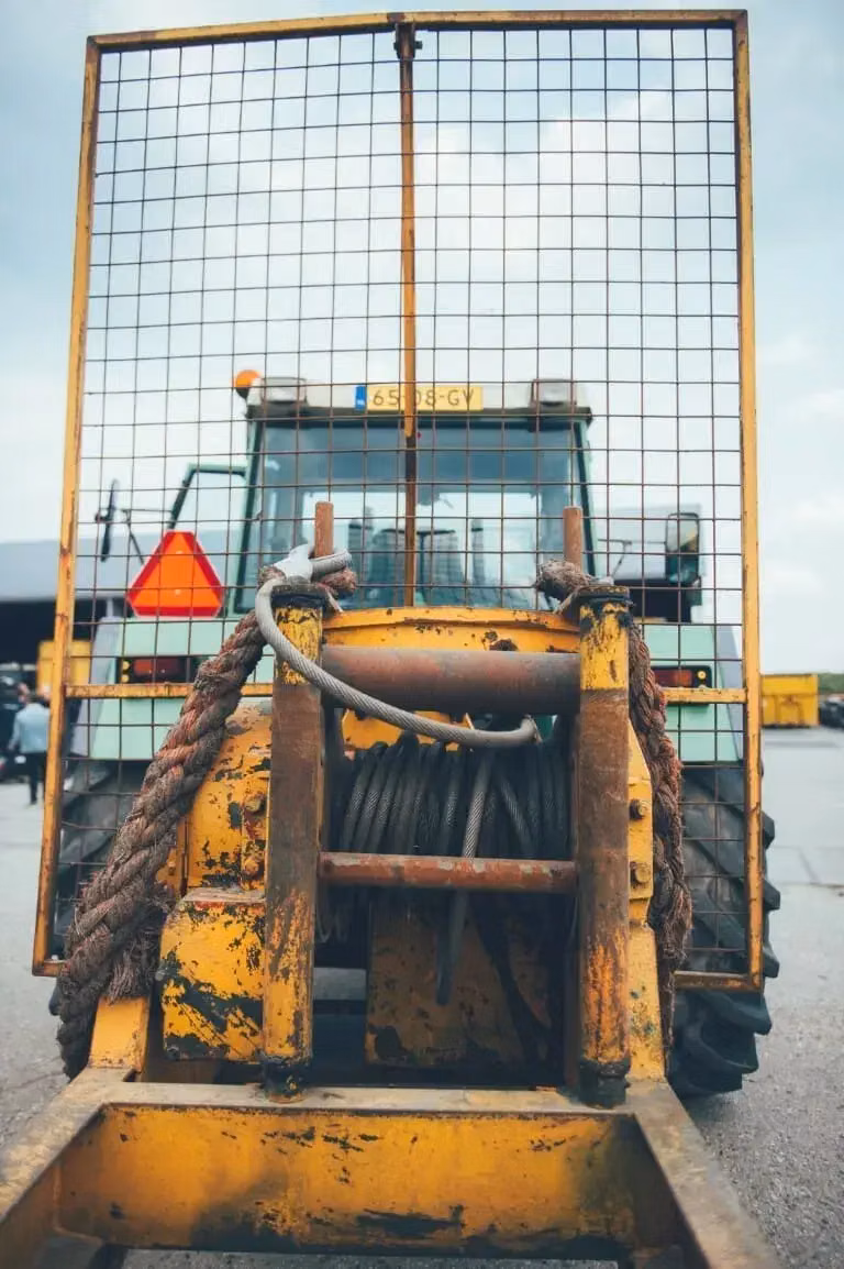 Pulling test tractor bumper