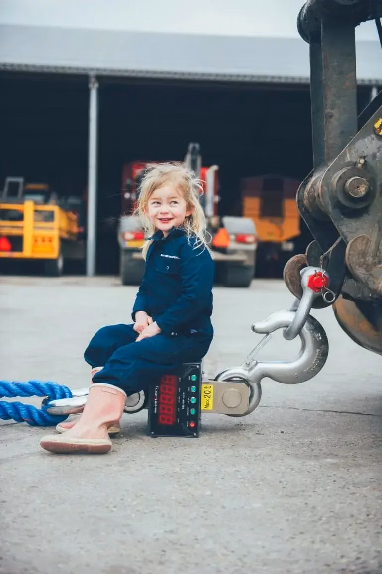Pulling test tractor bumper