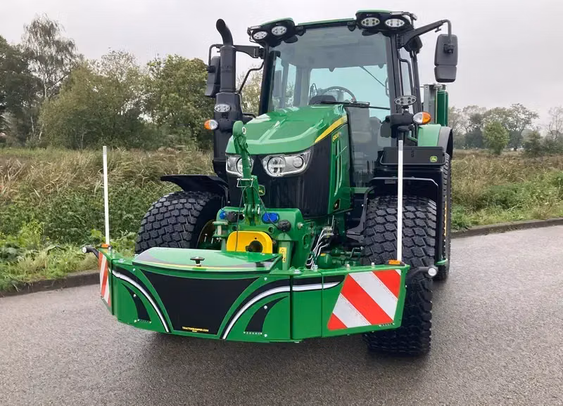John Deere — TractorBumper