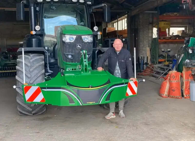 John Deere — TractorBumper