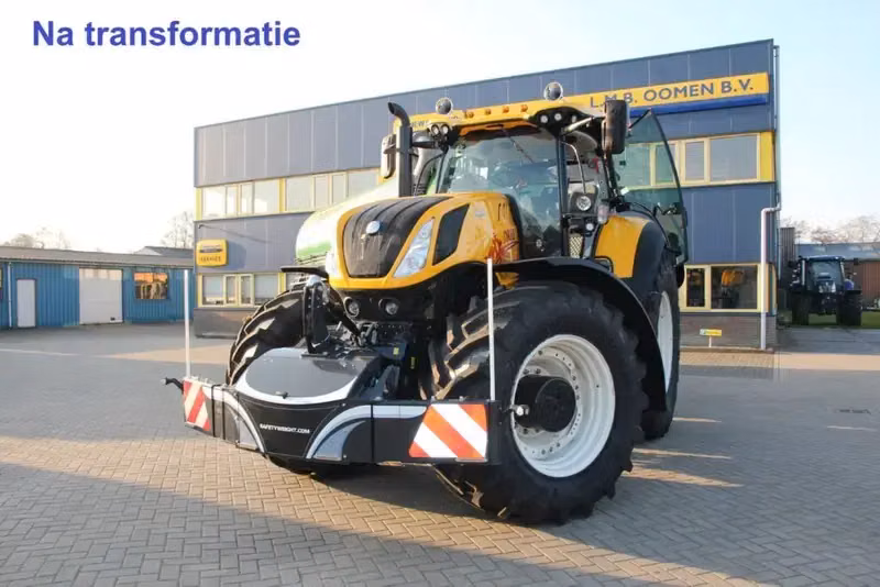 New Holland — TractorBumper