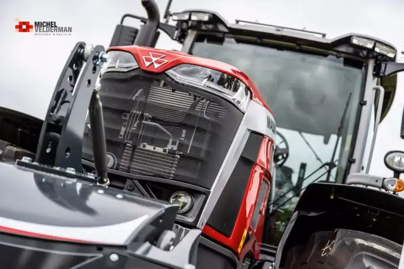 Massey Ferguson — TractorBumper