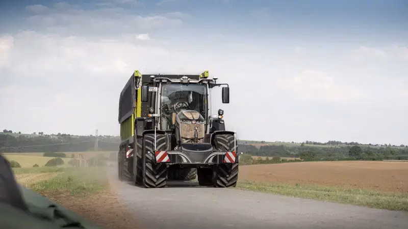 Massey Ferguson — TractorBumper