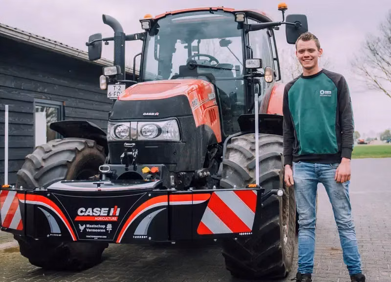 Case IH — TractorBumper