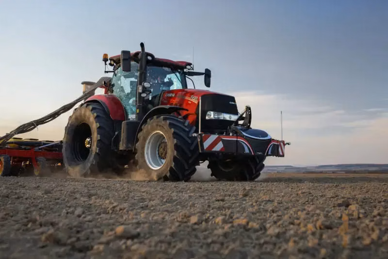 Case IH — TractorBumper