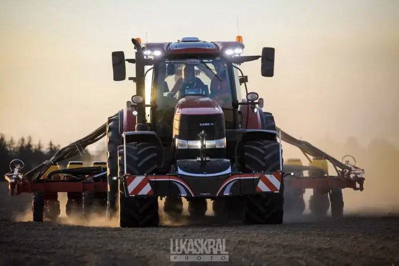 Case IH — TractorBumper
