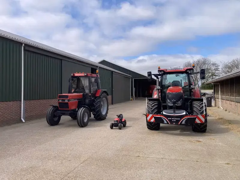 Case IH — TractorBumper