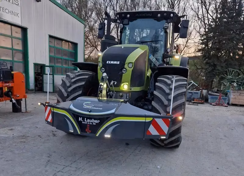 Claas — TractorBumper