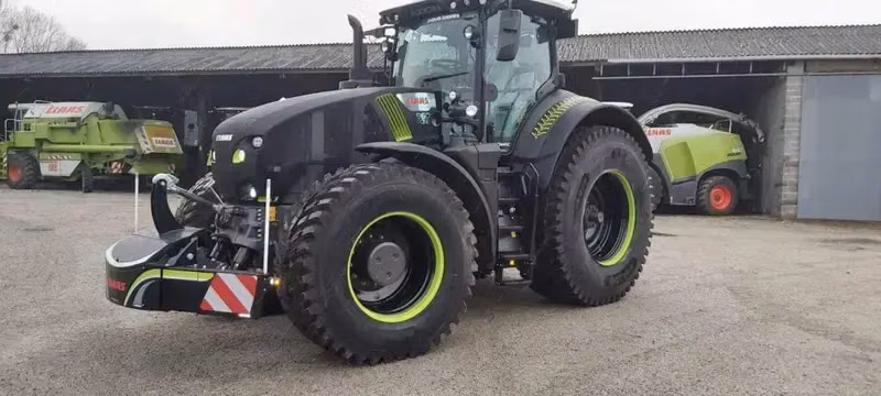 Claas — TractorBumper