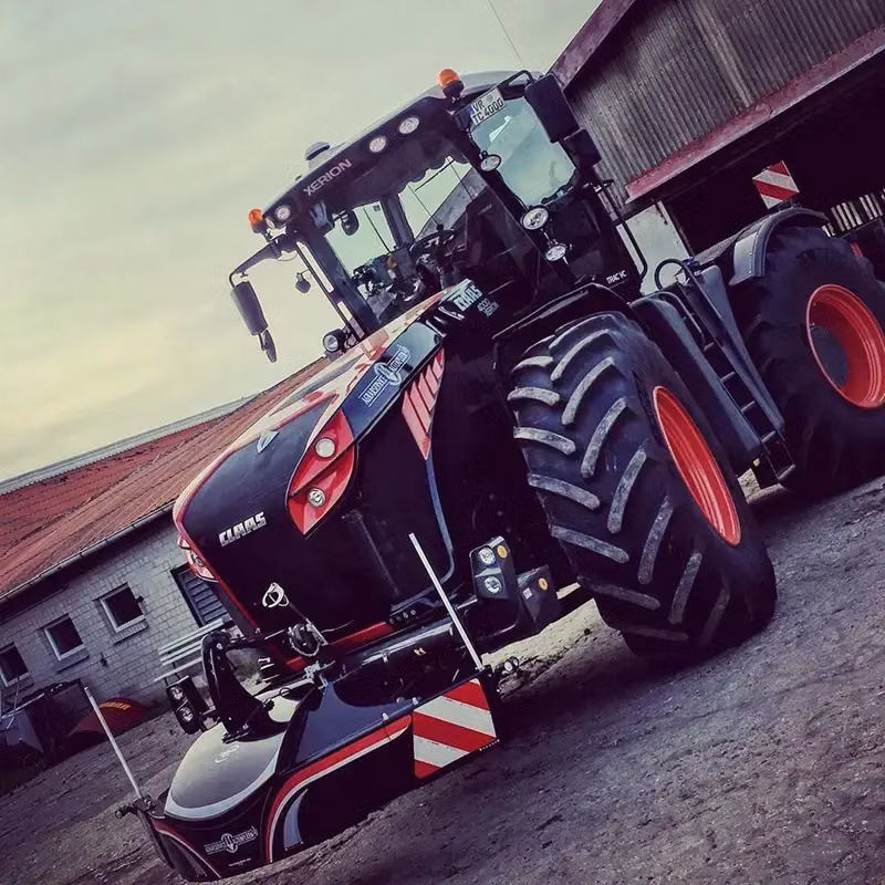 Claas — TractorBumper