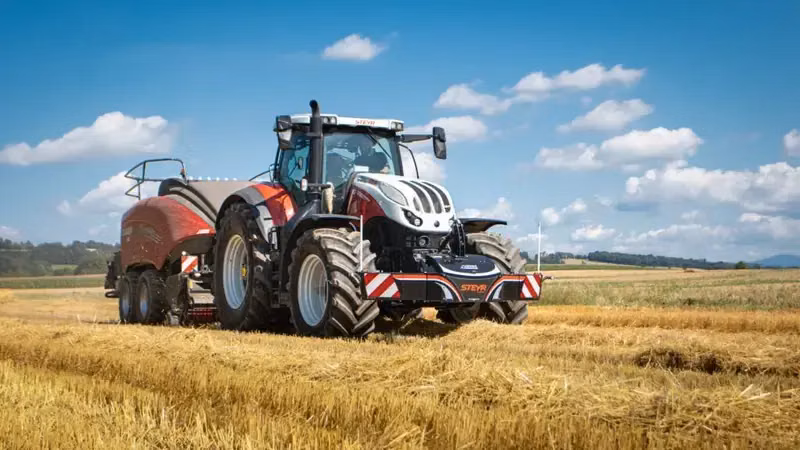 Steyr — TractorBumper