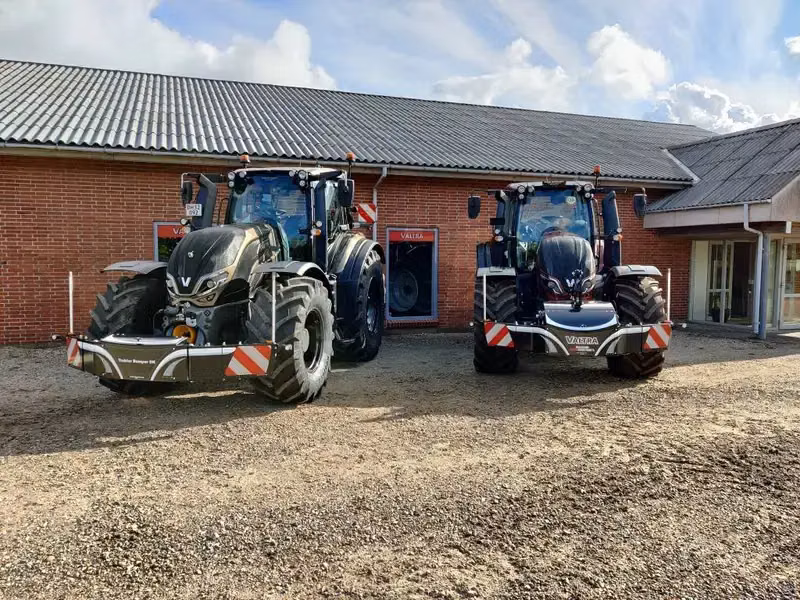 Valtra — TractorBumper