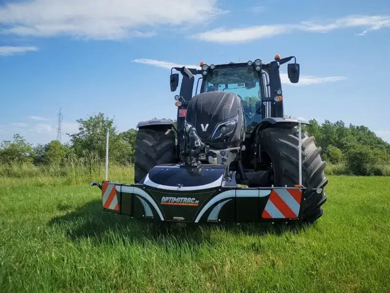 Valtra — TractorBumper