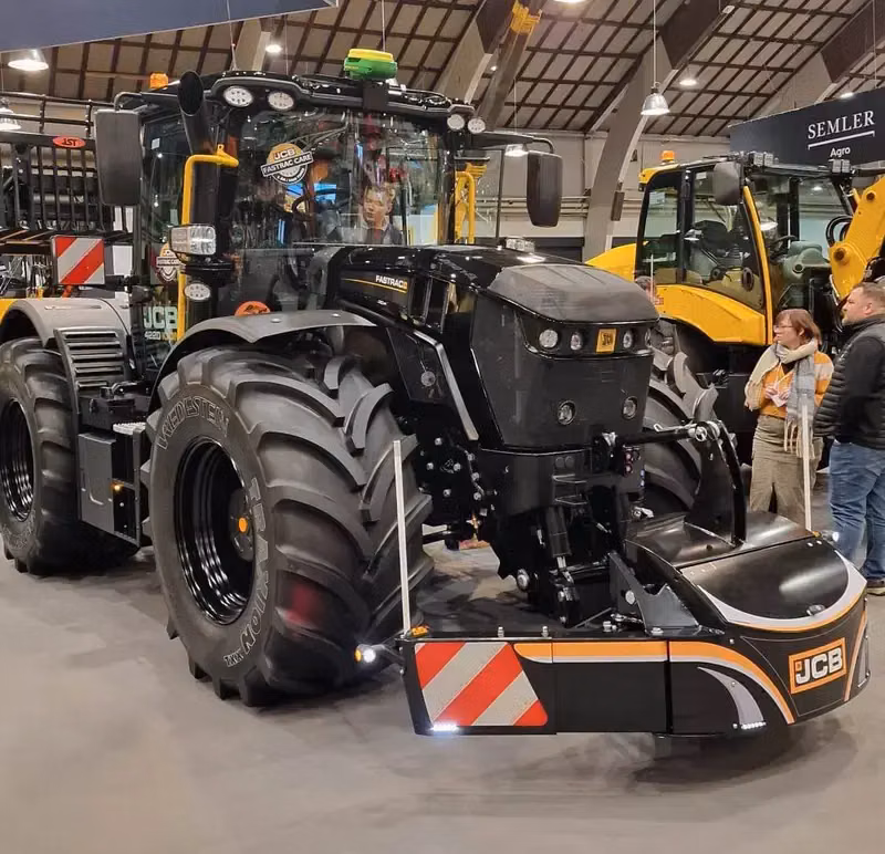 JCB — TractorBumper