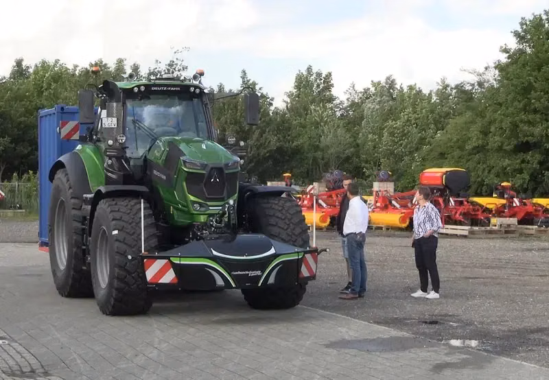 Deutz-Fahr — TractorBumper