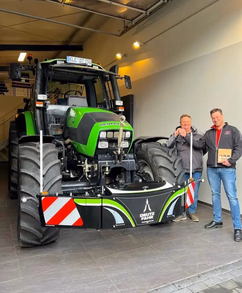 Deutz-Fahr — TractorBumper